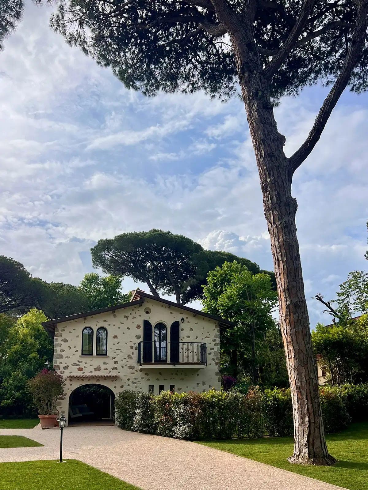 Augustus Hotel & Resort