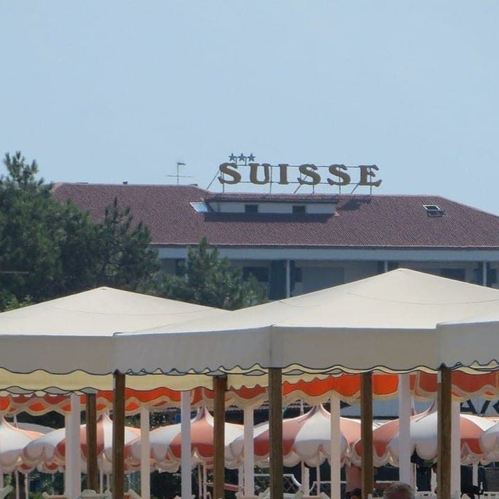Hotel Suisse