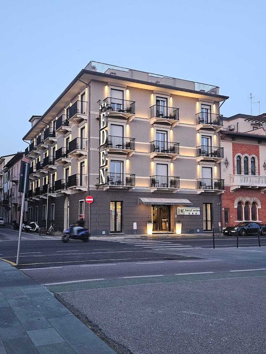 Hotel Eden
