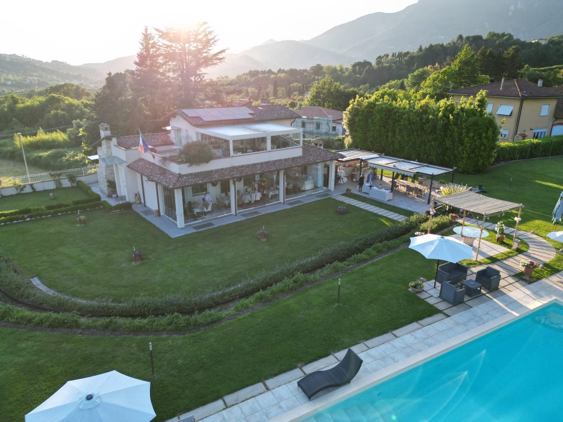 Villa Gardenia - Home restaurant