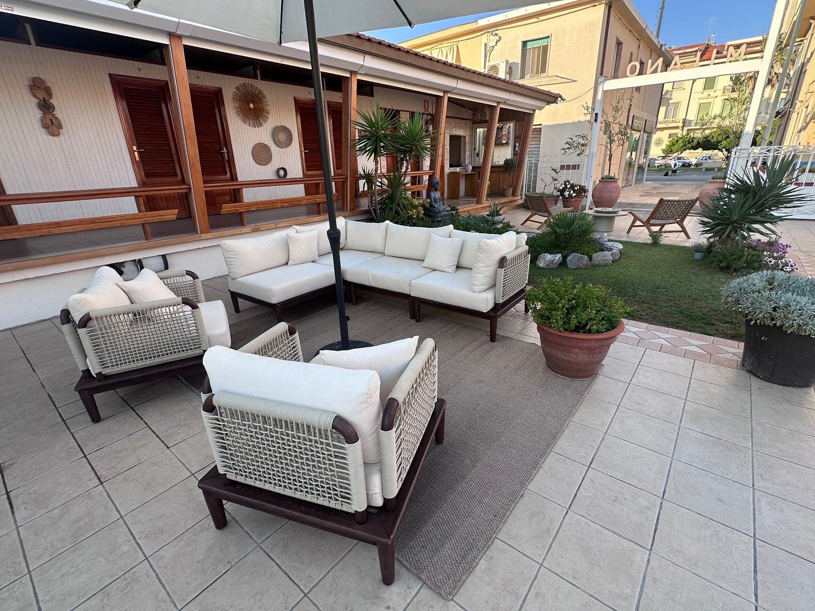 Bagno Milano - Stabilimento Balneare Viareggio