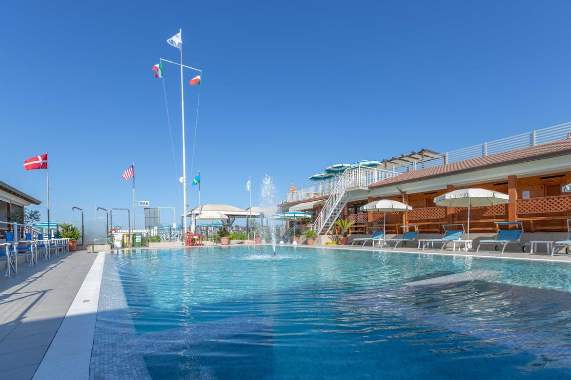 Bagno Riviera di Catinari & C. Snc - Stabilimento Balneare con piscina